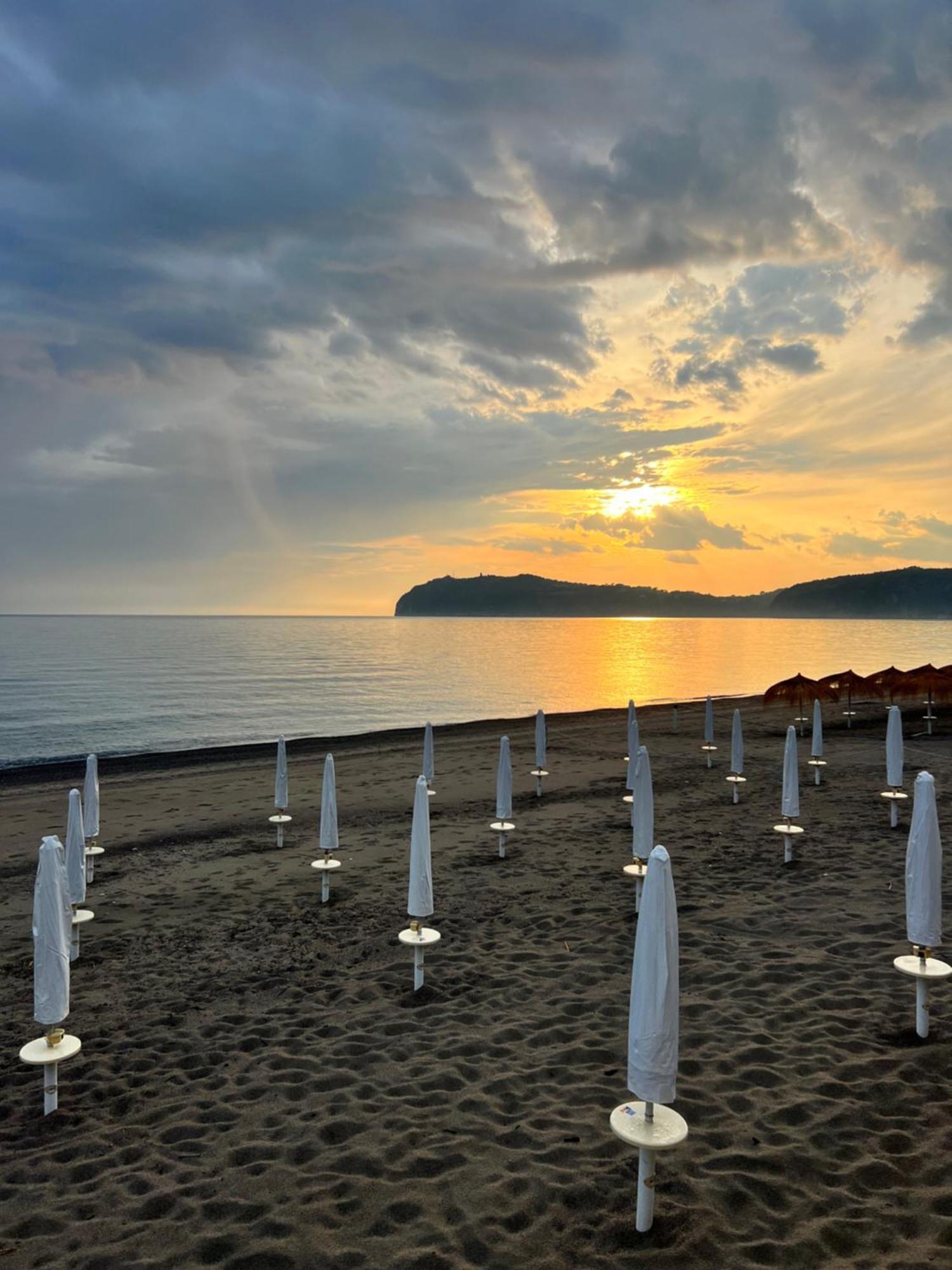 Poseidonrooms Marina di Camerota Esterno foto
